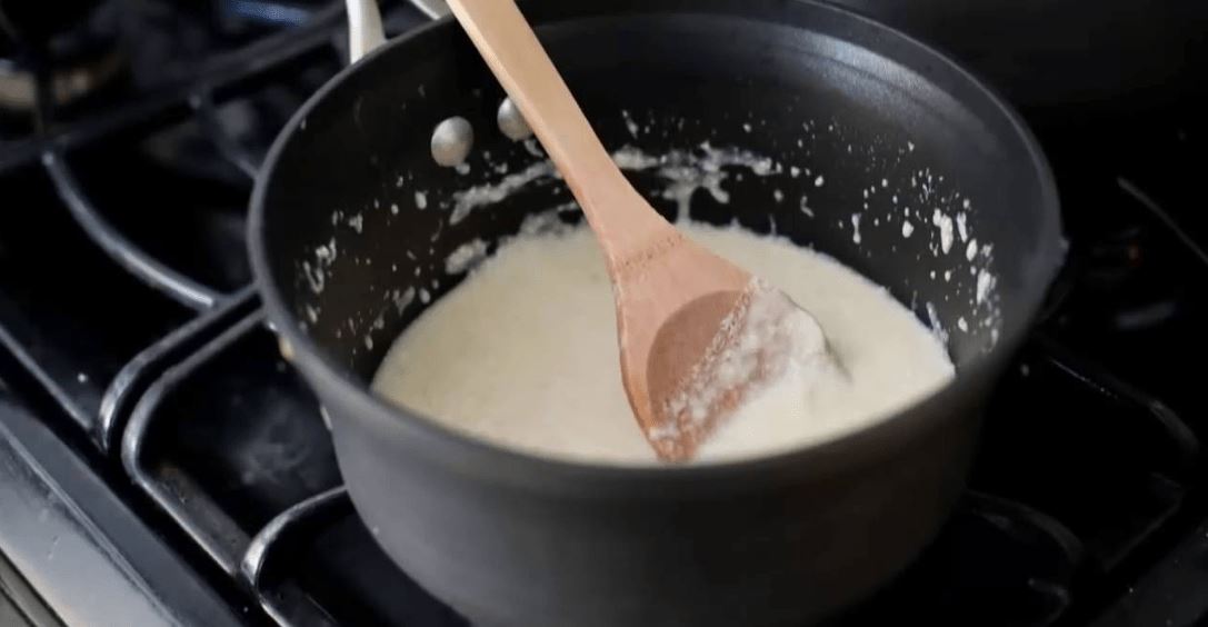 Garlic Milk - Home Treatment for Sciatica Nerve Pain - Easy Posture Brands